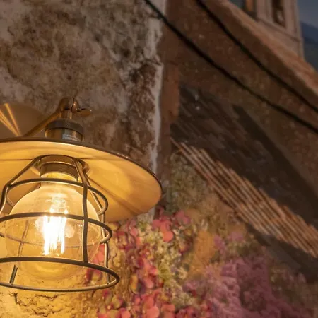 2-bedroom Elegant In Mediterranean Style Apartment *