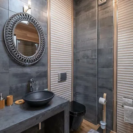 Apartment 2-bedroom Elegant In Mediterranean Style Sofia